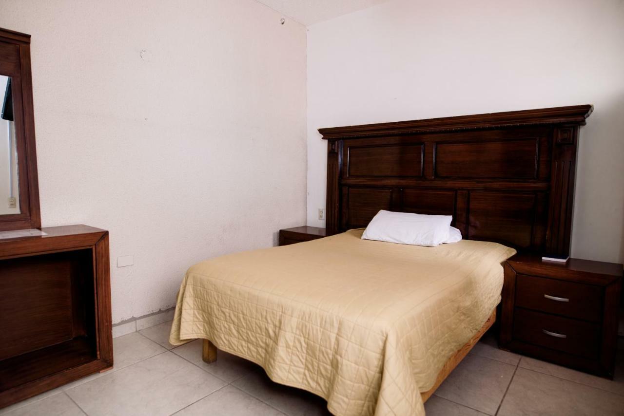 Hotel Maria Elena Durango Dış mekan fotoğraf